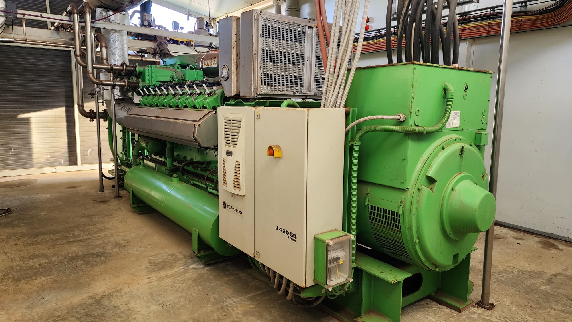 Jenbacher J420 from the rear, showing the alternator